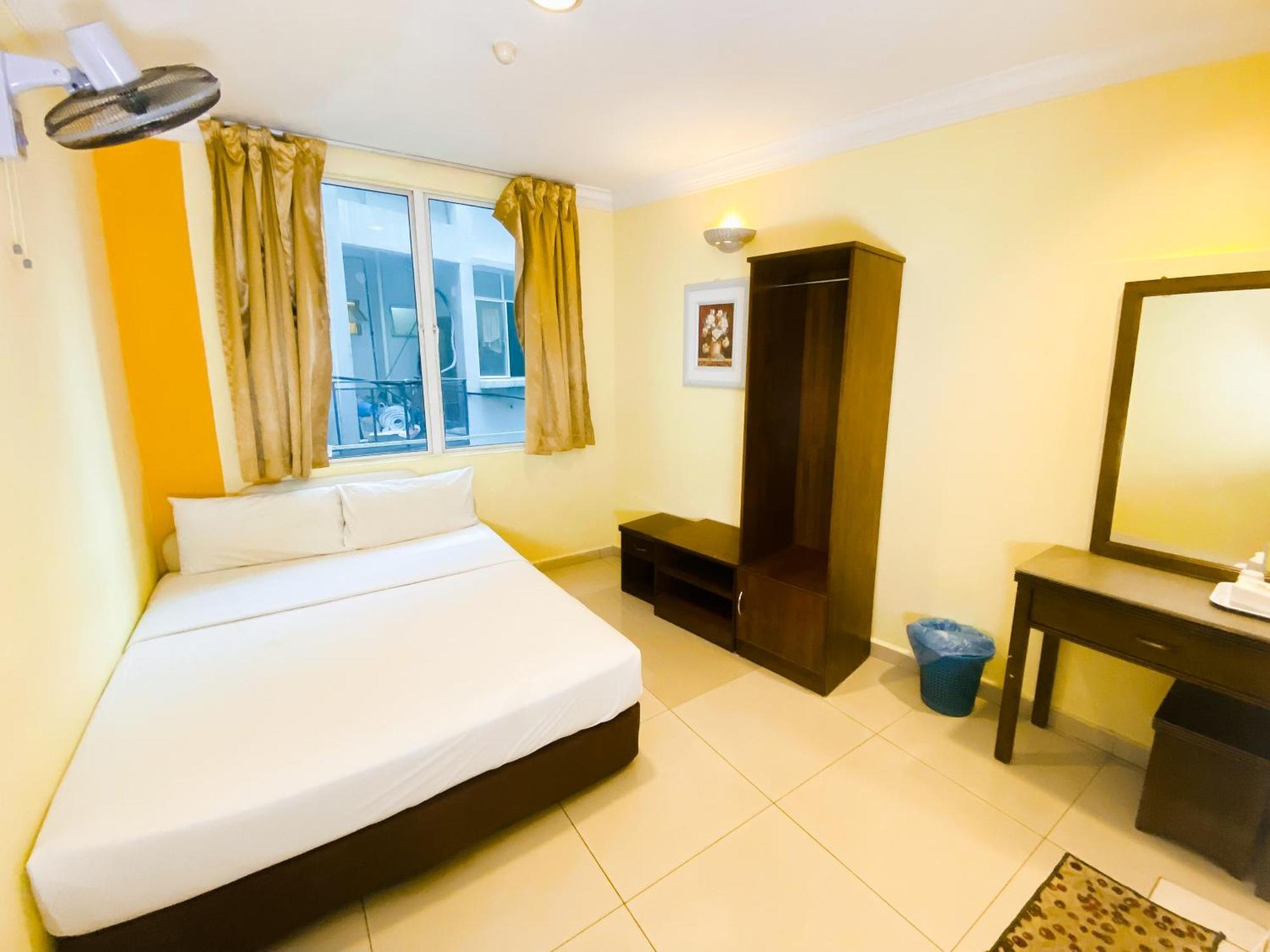 Sun Inns Hotel Пучонг Экстерьер фото